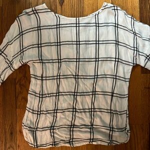 Black and White Boxy Blouse with 3/4 Sleeves